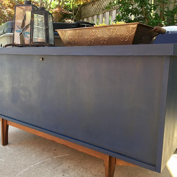 Chalky Patina "Nantucket Navy"